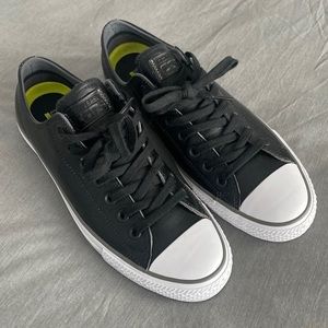 Converse shoes black leather men’s 8.5 with lunarlon brand new never worn.
